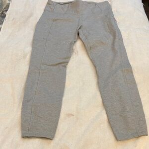 Chic Heather Gray Women's Leggings